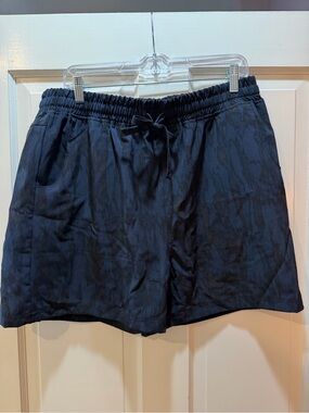 Royalty For Me Black Textured Jacquard Pull-On Shorts Size XL Drawstring shorts